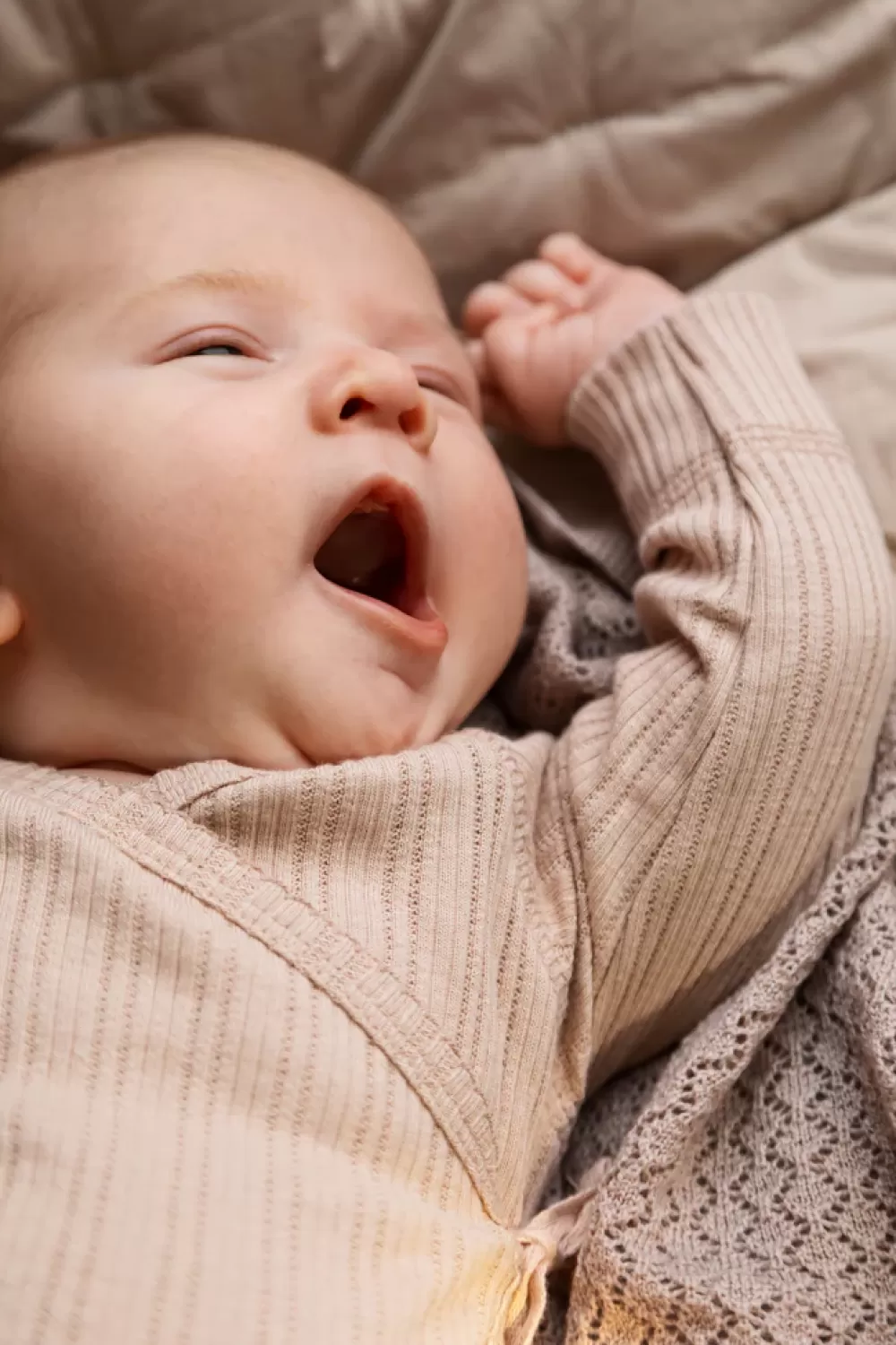 MarMar Copenhagen Tæpper>Alida Quilt Baby, Taeppe Grey Sand